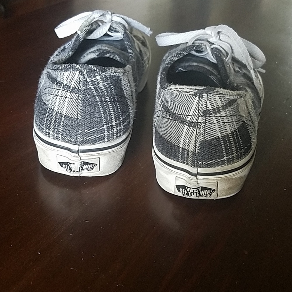 Vans - Picture 7 of 8